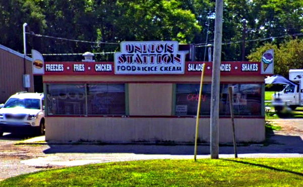 Tastee-Freez - Union City - 8140 M-60 (newer photo)